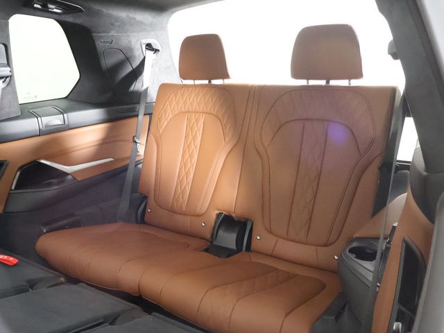 2025 BMW X7 M60i Sports Activity Vehicle - 23088371 - 44