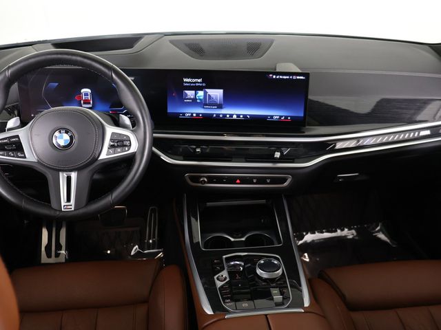 2025 BMW X7 M60i Sports Activity Vehicle - 23088371 - 46