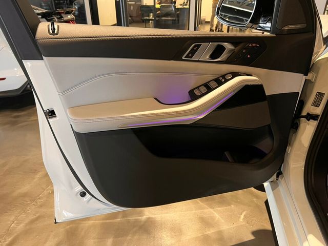 2025 BMW X7 M SportPkg/M SportProPkg/PremiumPkg/CaptainsChairs/ParkAssistPkg - 22978760 - 13