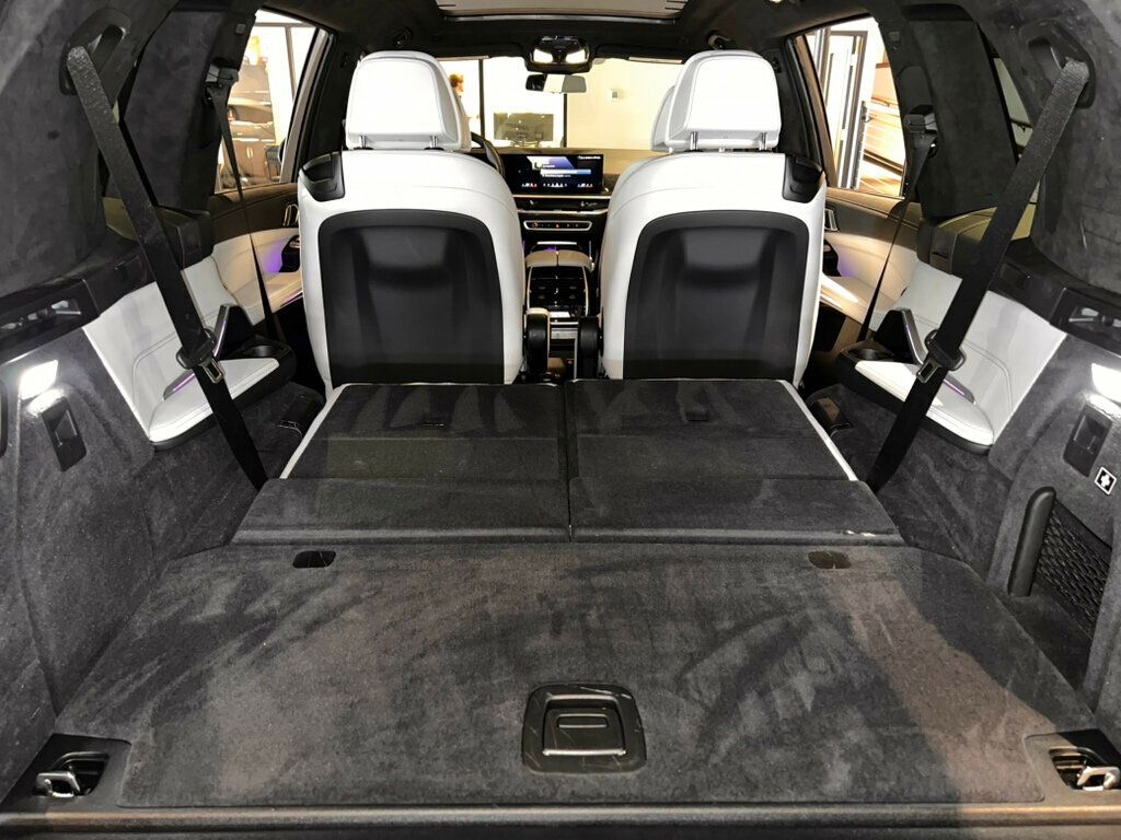 2025 BMW X7 M SportPkg/M SportProPkg/PremiumPkg/CaptainsChairs/ParkAssistPkg - 22978760 - 28