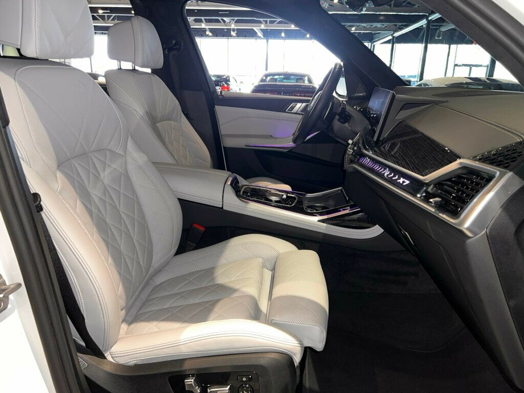 2025 BMW X7 M SportPkg/M SportProPkg/PremiumPkg/CaptainsChairs/ParkAssistPkg - 22978760 - 35