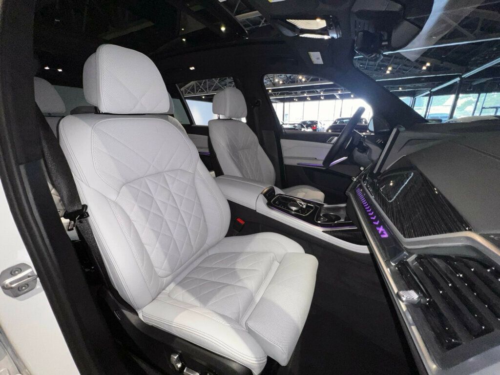 2025 BMW X7 M SportPkg/M SportProPkg/PremiumPkg/CaptainsChairs/ParkAssistPkg - 22978760 - 36