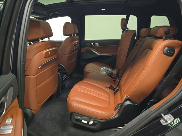2025 BMW X7 MSRP$114825/M-SportProfessionalPkg/SoftCloseDoors/PanoRoof/NAV - 22969070 - 11