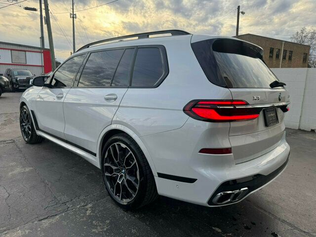 2025 BMW X7 MSRP$118275/DrivingAssistanceProPkg/ClimateComfortPkg/NAV - 22742978 - 2