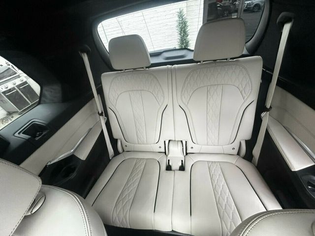 2025 BMW X7 MSRP$120625/DrivingAssistanceProPkg/ExecutivePkg/M-SportProPkg/ - 22960188 - 14