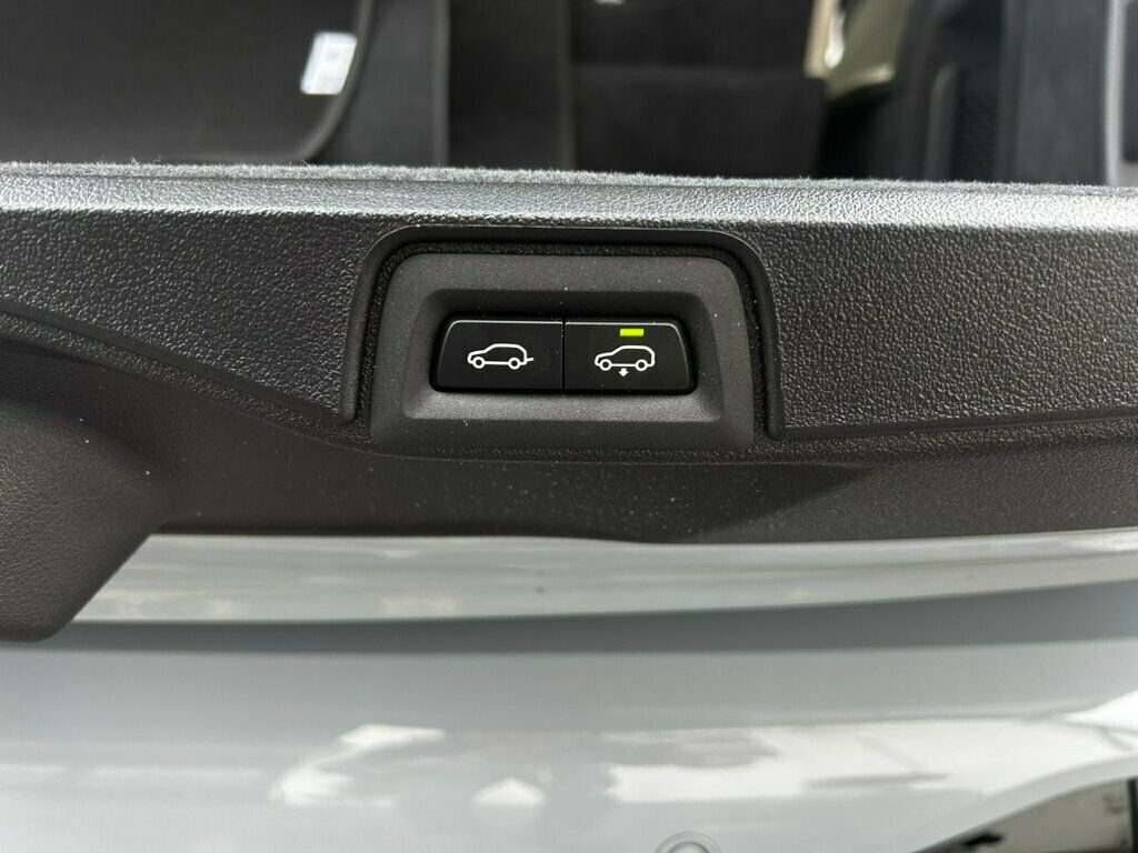 2025 BMW X7 MSRP$120625/DrivingAssistanceProPkg/ExecutivePkg/M-SportProPkg/ - 22960188 - 16