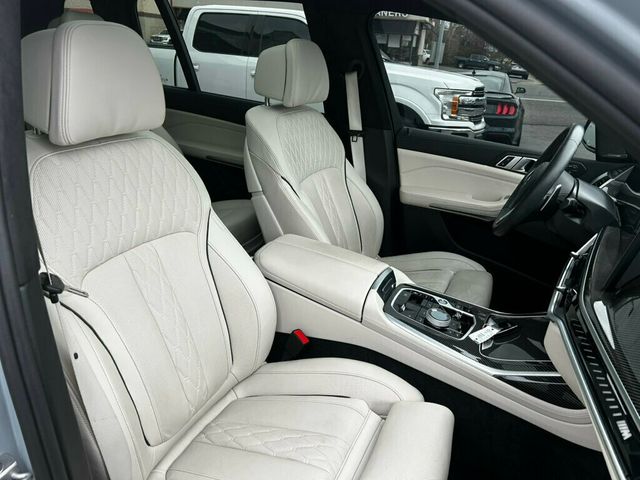 2025 BMW X7 MSRP$120625/DrivingAssistanceProPkg/ExecutivePkg/M-SportProPkg/ - 22960188 - 22