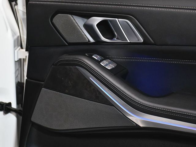 2025 BMW X7 xDrive40i - 22989273 - 13