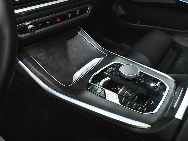2025 BMW X7 xDrive40i - 22989273 - 44