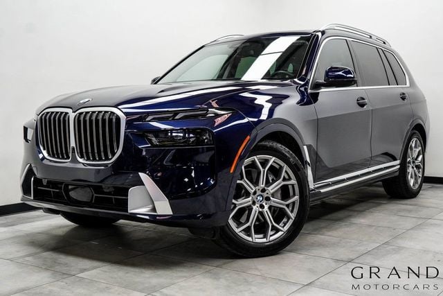 2025 BMW X7 xDrive40i Sports Activity Vehicle - 22984495 - 0