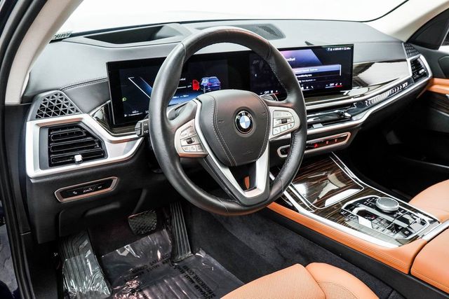 2025 BMW X7 xDrive40i Sports Activity Vehicle - 22984495 - 14