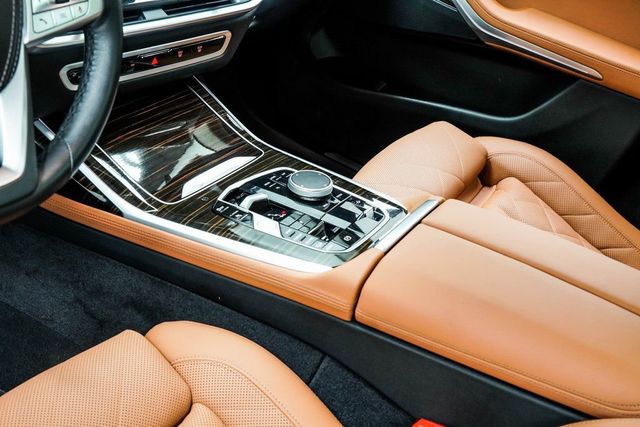 2025 BMW X7 xDrive40i Sports Activity Vehicle - 22984495 - 15