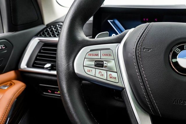 2025 BMW X7 xDrive40i Sports Activity Vehicle - 22984495 - 32