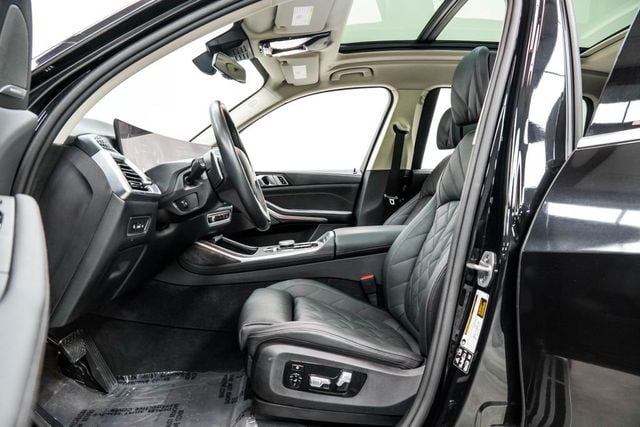 2025 BMW X7 xDrive40i Sports Activity Vehicle - 23023065 - 15