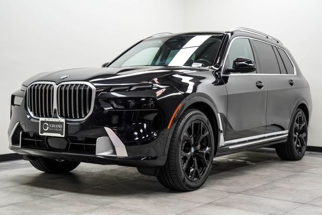 2025 BMW X7 xDrive40i Sports Activity Vehicle - 23023065 - 6