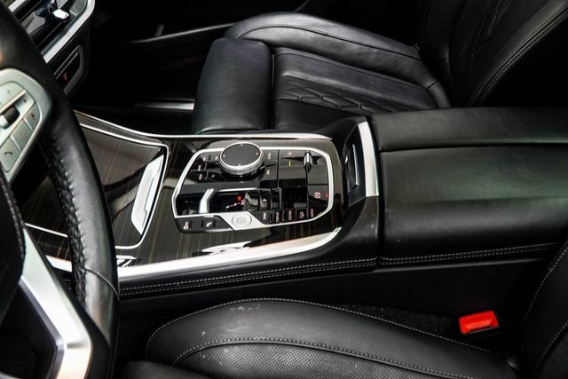 2025 BMW X7 xDrive40i Sports Activity Vehicle - 22976775 - 19