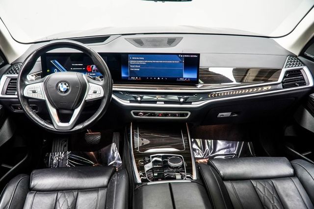 2025 BMW X7 xDrive40i Sports Activity Vehicle - 22976775 - 4