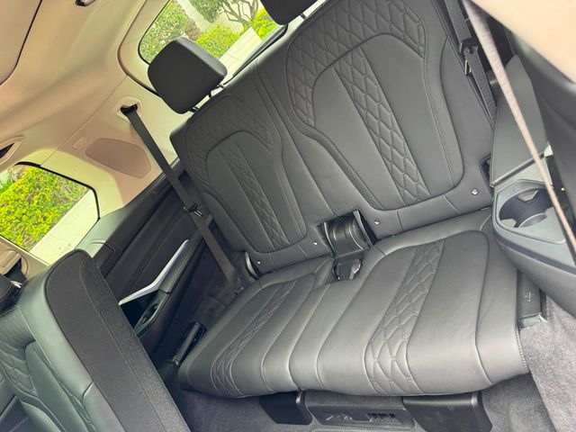 2025 BMW X7 xDrive40i Sports Activity Vehicle - 23037291 - 18