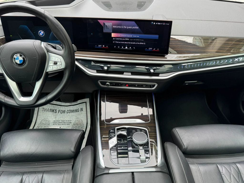 2025 BMW X7 xDrive40i Sports Activity Vehicle - 23037291 - 28