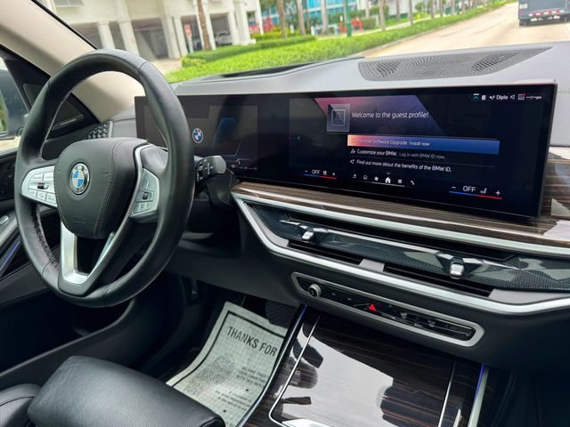 2025 BMW X7 xDrive40i Sports Activity Vehicle - 23037291 - 31