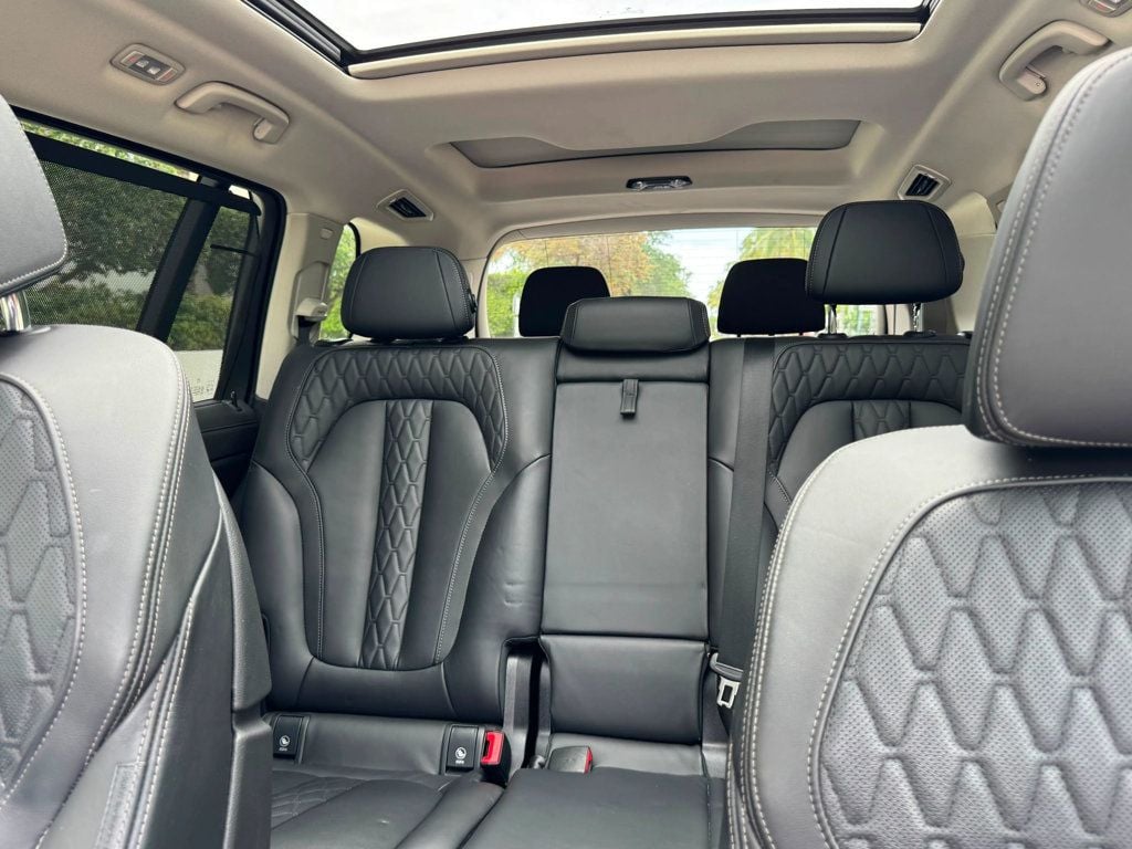 2025 BMW X7 xDrive40i Sports Activity Vehicle - 23037291 - 42