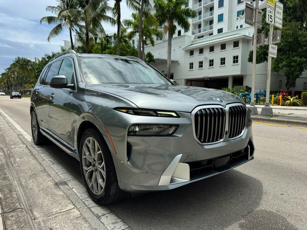 2025 BMW X7 xDrive40i Sports Activity Vehicle - 23037291 - 7