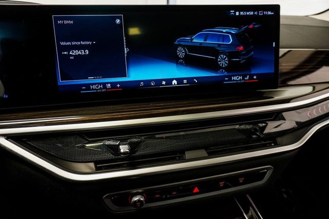 2025 BMW X7 xDrive40i Sports Activity Vehicle - 22973423 - 29