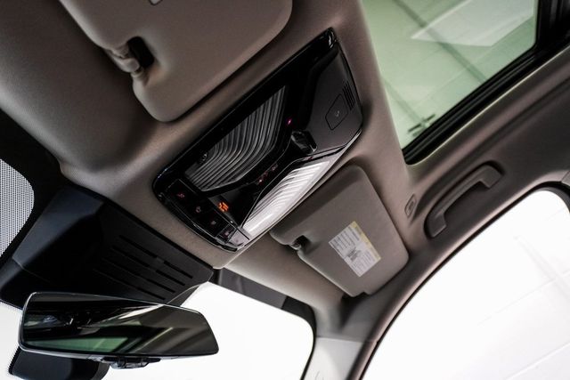 2025 BMW X7 xDrive40i Sports Activity Vehicle - 22973423 - 32