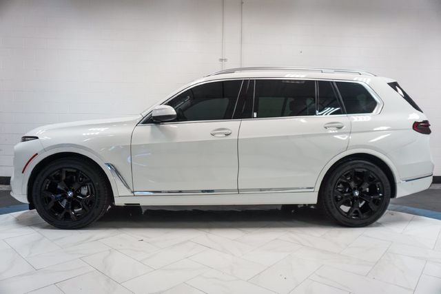 2025 BMW X7 xDrive40i Sports Activity Vehicle - 23081058 - 36