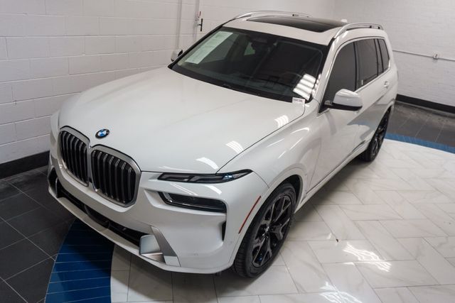 2025 BMW X7 xDrive40i Sports Activity Vehicle - 23081058 - 42