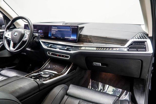 2025 BMW X7 xDrive40i Sports Activity Vehicle - 23008433 - 18