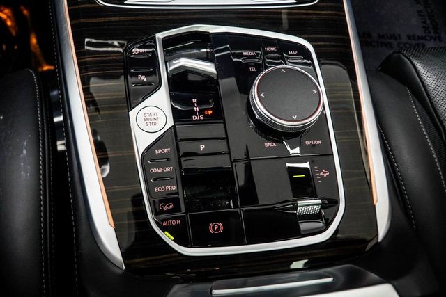 2025 BMW X7 xDrive40i Sports Activity Vehicle - 23008433 - 20