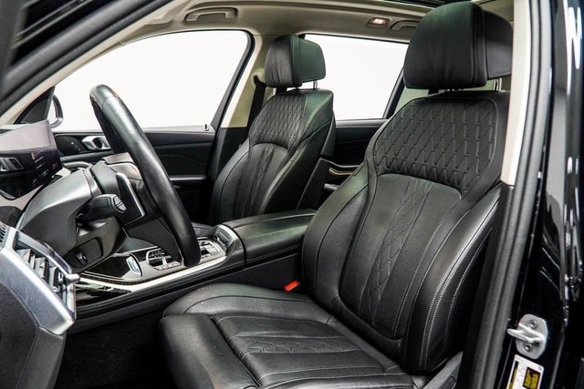 2025 BMW X7 xDrive40i Sports Activity Vehicle - 23008433 - 36