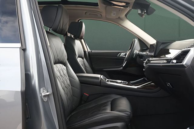 2025 BMW X7 xDrive40i Sports Activity Vehicle - 22996617 - 15