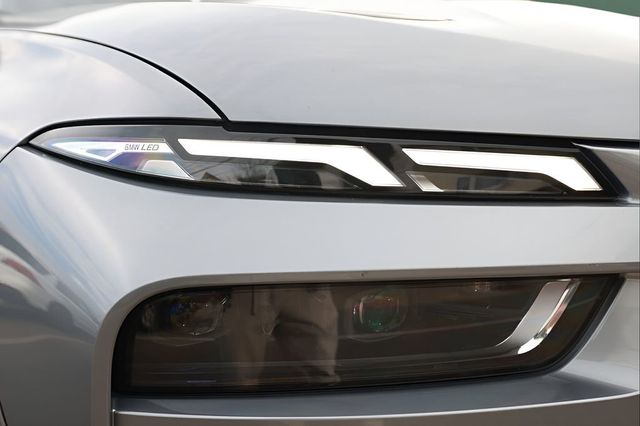 2025 BMW X7 xDrive40i Sports Activity Vehicle - 22996617 - 45