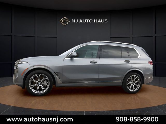 2025 BMW X7 xDrive40i Sports Activity Vehicle - 22996617 - 4