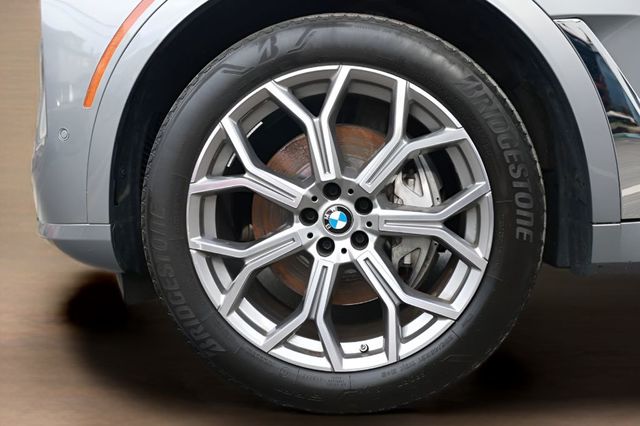 2025 BMW X7 xDrive40i Sports Activity Vehicle - 22996617 - 54
