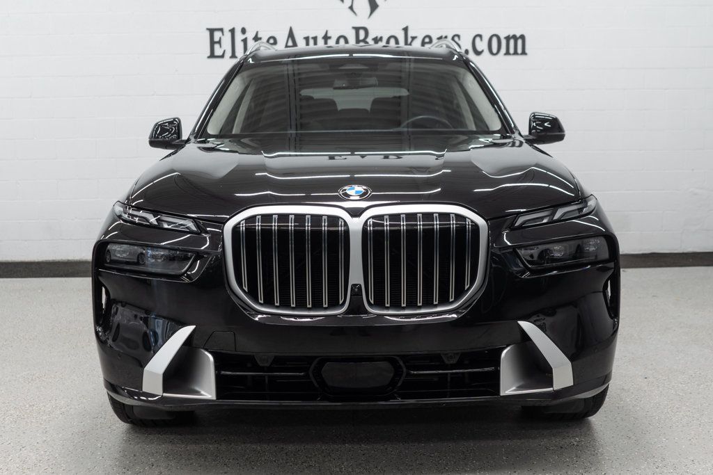 2025 Bmw X7 xDrive40i photo 3
