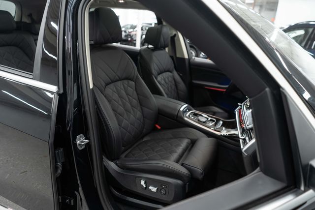 2025 BMW X7 xDrive40i Sports Activity Vehicle - 22932437 - 9