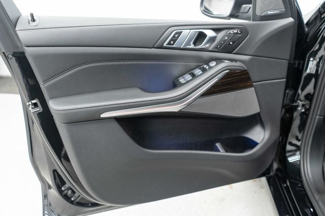 2025 BMW X7 xDrive40i Sports Activity Vehicle - 22932437 - 22