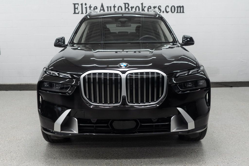 2025 Bmw X7 xDrive40i photo 2
