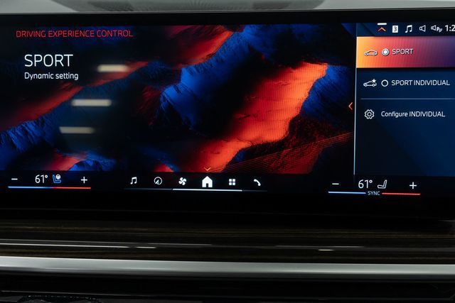 2025 BMW X7 xDrive40i Sports Activity Vehicle - 22932437 - 35