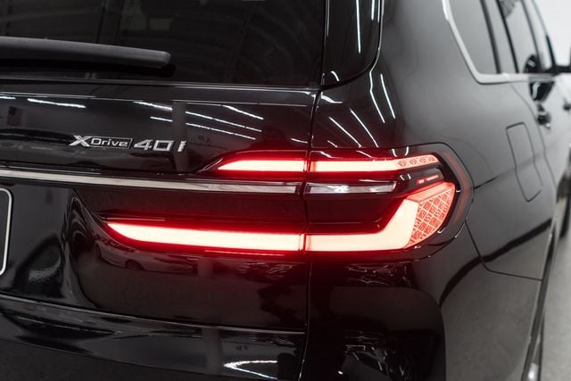 2025 BMW X7 xDrive40i Sports Activity Vehicle - 22932437 - 57