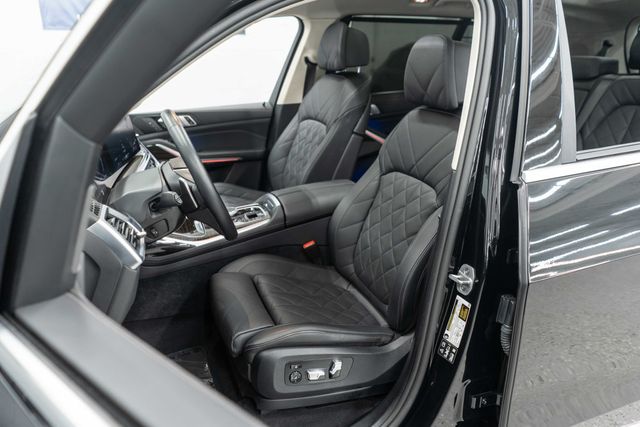 2025 BMW X7 xDrive40i Sports Activity Vehicle - 22932437 - 7