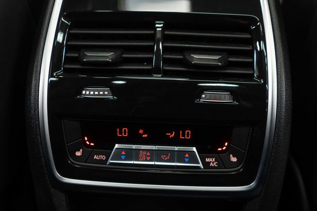 2025 BMW X7 xDrive40i Sports Activity Vehicle - 22941161 - 13