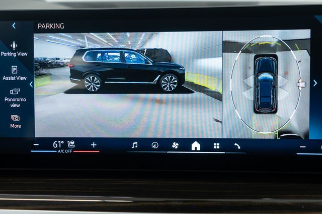 2025 BMW X7 xDrive40i Sports Activity Vehicle - 22941161 - 33