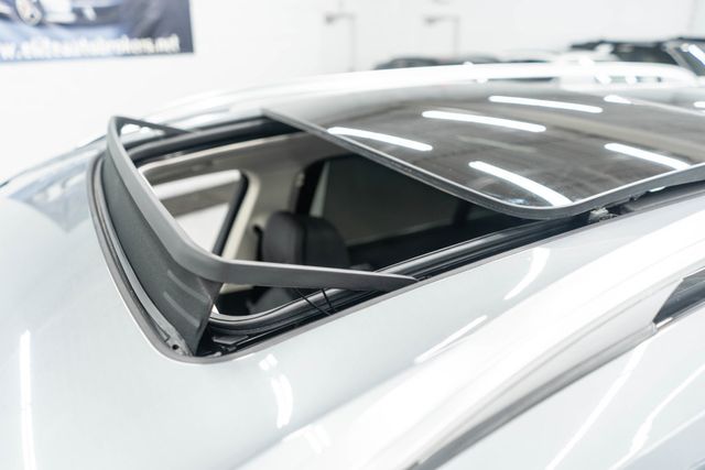 2025 BMW X7 xDrive40i Sports Activity Vehicle - 22941162 - 54