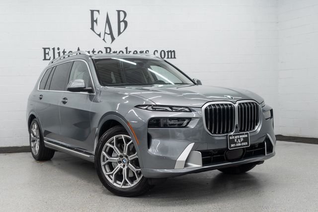 2025 BMW X7 xDrive40i Sports Activity Vehicle - 22941162 - 61
