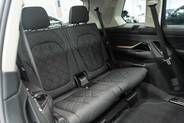 2025 BMW X7 xDrive40i Sports Activity Vehicle - 22945399 - 11