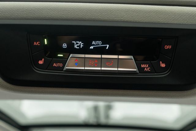 2025 BMW X7 xDrive40i Sports Activity Vehicle - 22945399 - 17